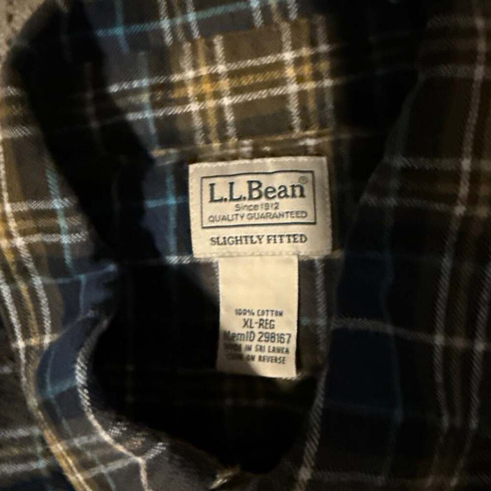 L.L. Bean Slightly Fitted Plaid Flannel Shirt Men's XL-REG Blue Brown